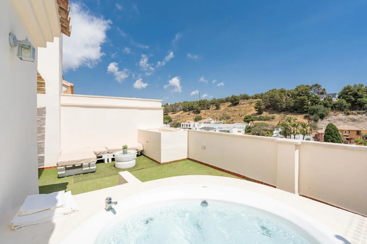 Adosado Jacuzzi Urb La Canada Торремолинос Испания